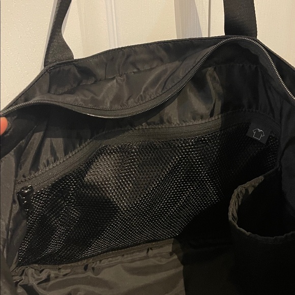 Under Amour Womens Studio Tote Bag - Picture 11 of 15